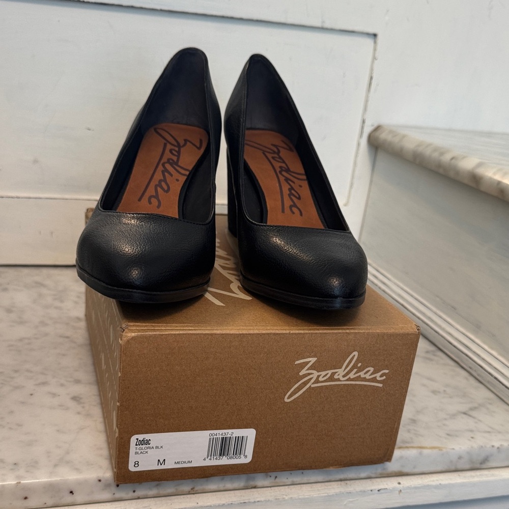 Zodiac Classic Black Heels